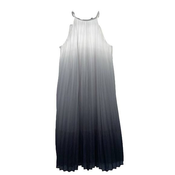 Woolworth Grey Ombré Plisse Halter MIDI Dress size Small - Picture 2 of 8